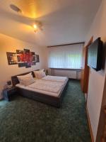 Doppelzimmer mit Balkon