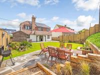 3 Bed in Rye- oc-87841 - Bed and Breakfast Camber