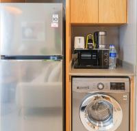 Private Luxury Studio with Pool & Parking CB2-8-SN1-204-st - Bed and Breakfast Sharjah