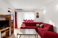 Azure Apartment - B&B Karigador