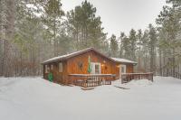 Woodland Cabin with Fishing, ATV and Snowmobile Trails - Chambres d’hôtes Lake Nebagamon