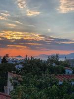 Cambara Garden Oasis in Aegina, BBQ & Private Parking - B&B Kypséli