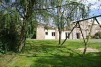 Gîte PMR 8 personnes, piscine, 15 min Puy duFou - B&B Les Herbiers