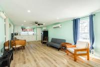 The Surfers Dream minutes to beach - B&B Freeport