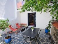 Apartment at Cadaqués Church - B&B Cadaqués