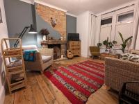 Homely 2 bedroom flat just off Leigh Broadway - Ferienwohnung Southend-on-Sea
