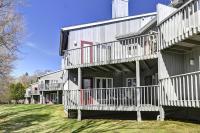 2016 Mont Tremblant Condo, Arcade Fun & Stylish Interiors - Ferienwohnung Mont-Tremblant