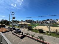 Quinta do Arvoredo – Apartamento confortável na Praia de Palmas com dois dormitórios, incluindo uma suíte, a 500 metros do mar. - B&B Governador Celso Ramos