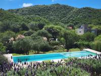 Premium 3 Suites Pileta Golf y Relax - B&B Alta Gracia