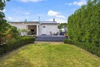 1920s Character Gem in Sandringham - Garden & Deck - B&B Auckland