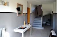 Villa DORIS Vacances à 3 min à pied de la plage de Pors Carn Pour 6 personnes Authentique Bien équipée Jardin & BBQ Parking privatif - Chambres d'hôtes Penmarch