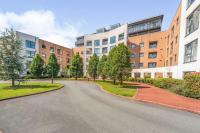 Stunning 2 Bed 2 Bath Flat Sleeps 6 - Ferienwohnung Liverpool