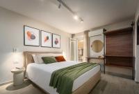 Degrassi Square Apartments - B&B Vrsar