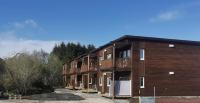 Sunny Terrace - Airy Apartment in the Heart of Lofoten - Chambres d'hôtes Leknes