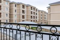 Sleek & Modern Blue Lake 1-Bed Retreat in Midrand - B&B Midrand