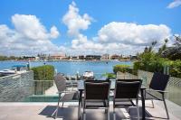 Casa Grande On The Water - B&B Gold Coast