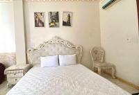 King hotel - B&B Dĩ An