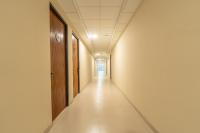 Green Hill Service Apartment - B&B Labuan Bajo