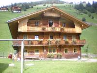 Biohof Jenewein - B&B