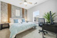 Modern Downtown Indy 2BR Free Parking Walk to Lucas Oil & March Madness - Chambres d'hôtes Indianapolis