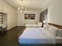Cozy Family Homestay 2BR with Balcony in Shared Bungalow SS2 PJ New - Chambres d'hôtes Petaling Jaya