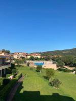 Appartamento con terrazzo vista mare - B&B Golfo Aranci