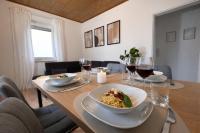 Wohnung für 4 Personen, 2 Schlafzimmer, Küche, Wlan - B&B Großostheim