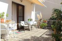 Garden house Apartments - Bed and Breakfast Vodice