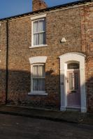 Stylish Retreat Inside City Walls - B&B York