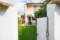 1' From the Sea, Villa with Garden in Cagliari - Bed and Breakfast Cagliari