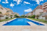 797 HOLIDAY RENTALS-Acogedor piso para 5 en Torrequebrada - Bed and Breakfast Torrequebrada