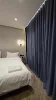 009 tara-JRE Jabal Al Lweibdeh with stunning view - B&B Amman
