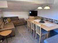 Appartamento con 3 Camere da Letto