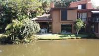 San Lameer Villa On The Dam,Can Hear The Ocean - B&B Southbroom