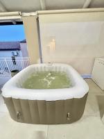 Stella di Mare with Jacuzzi, Costa Smeralda - B&B Arzachena
