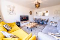 Spacious 2BR 1Bath with Free Street Parking & Close to Roath Park Landmark - B&B Cardiff