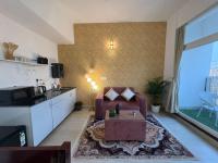 The Urban Luxe Stay - B&B Noida