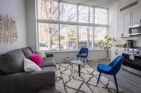 Cozy 2BR in Prime Strip District - B&B Pittsburgh