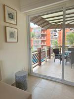 Appartement met 1 Slaapkamer met Balkon en Uitzicht op het Water