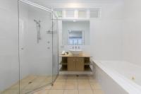 Villa 4 on Murphy - Bed and Breakfast Port Douglas