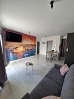 Casa Verde A27 Penthouse - Green style - Bed and Breakfast San Pawl il-Baħar