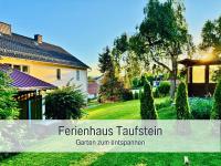 Ferienhaus Taufstein II - 3 Schlafzimmer - Garten -Spielzimmer & Terrasse mit Grill - bis 7 Gäste - Chambres d'hôtes Herbstein