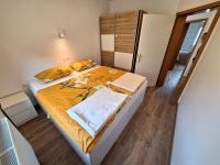 One-bedroom apartment with Stunning Views! - B&B Preserje