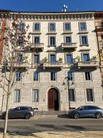 Atelier in Piazza Castello with private terrace - B&B Milan