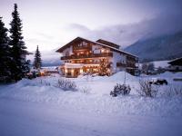Landhotel Jäger TOP, Hotels - Wildermieming