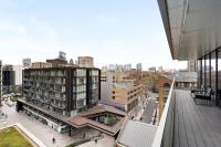 2-BR Flat AC Balcony Just Steps from Tower Bridge - B&B London