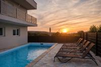 Bondi Residence - Sea View Apartments with Pool - B&B Vir