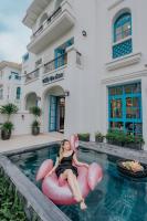 Biệt thự nghỉ dưỡng Sun Grand City Feria Hạ Long bay - Chambres d'hôtes Hạ Long
