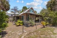 Wabi Sabi - Amazing "Old Florida" Cozy Cottage Gem - B&B Cedar Key