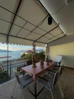 Apartment Mladinić - B&B Okrug Donji